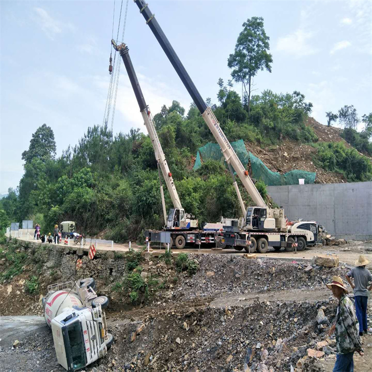 雅安雅安24小时应急道路救援吊装吊装现场实拍